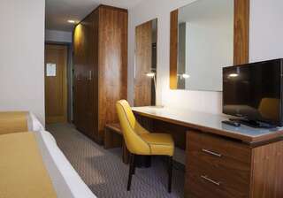 Отель Maldron Hotel Tallaght Талла Одноместный номер с двуспальной кроватью-3